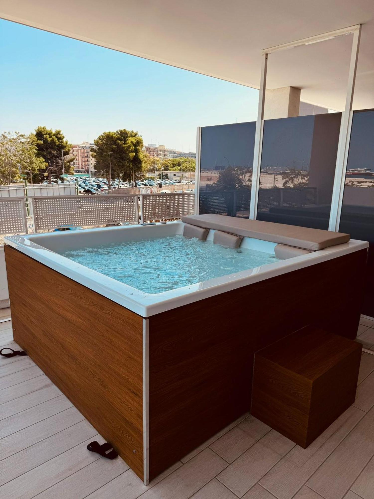 Marisabella Suite Spa 5 Бари Экстерьер фото